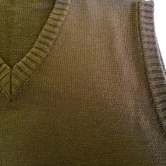 Saturday’s Generation Sweater (Sz-M) - Picture 2 of 6